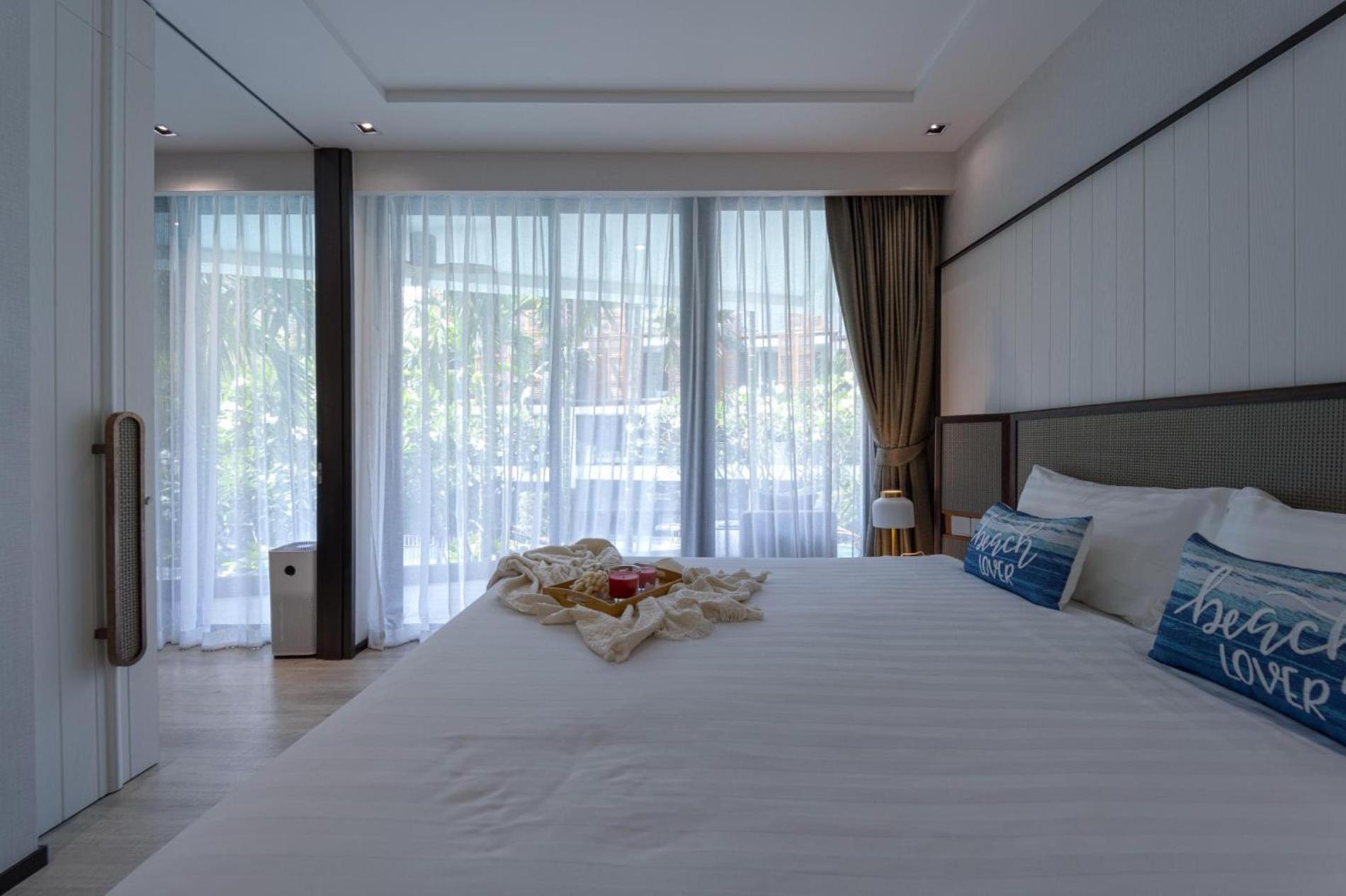 Intercontinental Residences 2 Bedroom - Ira Apartment