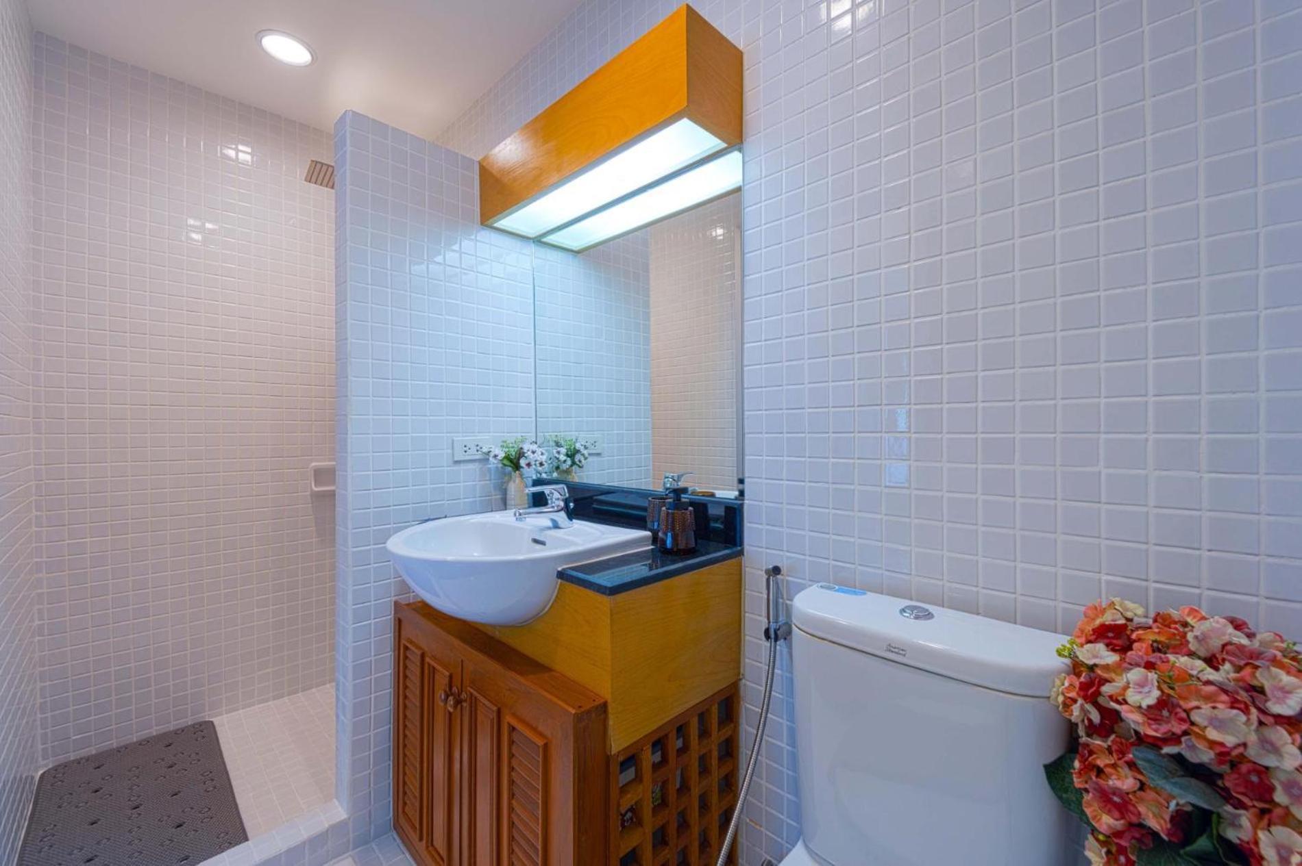 2 Bedroom In Prime Location Bsrs Apartment Hua Hin