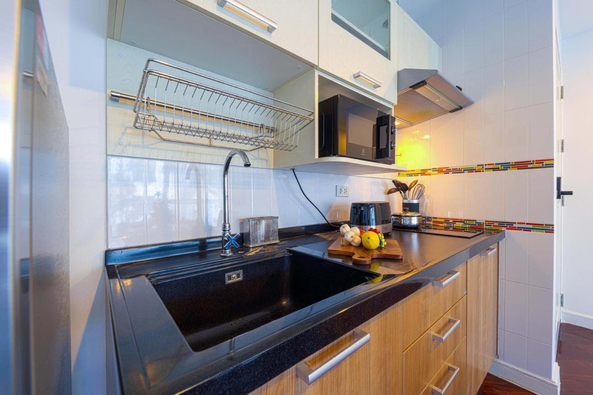 2 Bedroom In Prime Location Bsrs Hua Hin