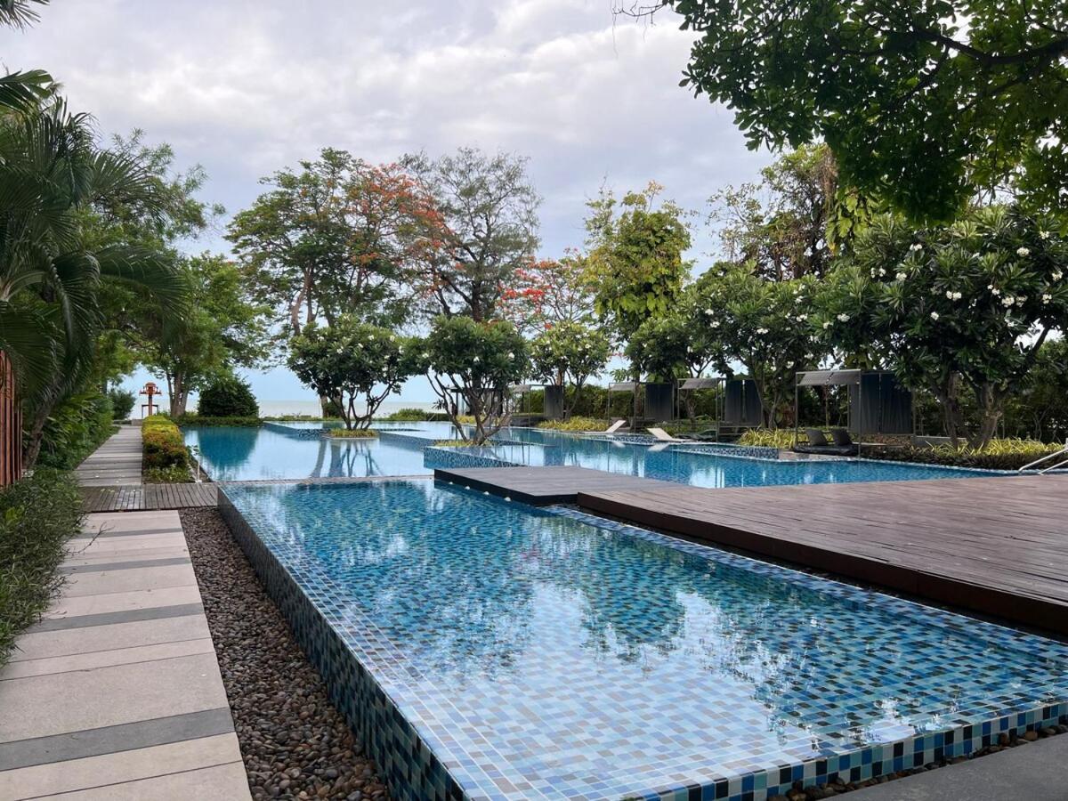Apartment Relaxing Link To With Pool Hua Hin