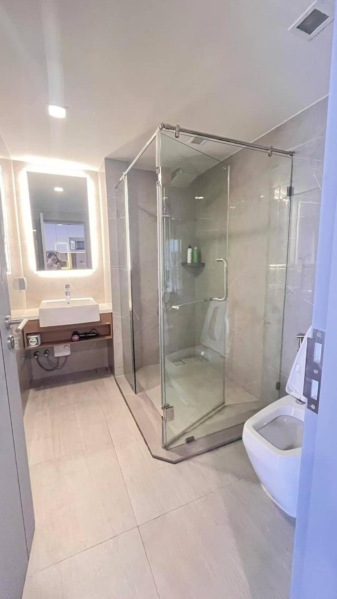 Cozy Spacious Near & Mall With Washing Machine & Smart Tv #a09 *