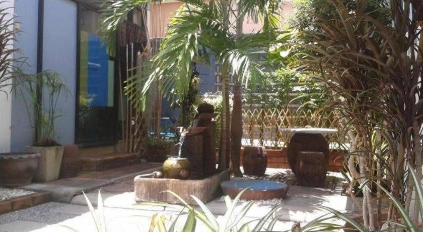 Hotel Daddy's Hua Hin