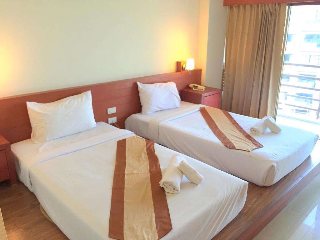 Tanawit & 3* Hua Hin