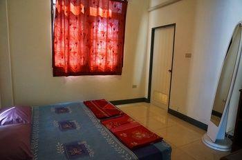 Baan Suksabai Villa *