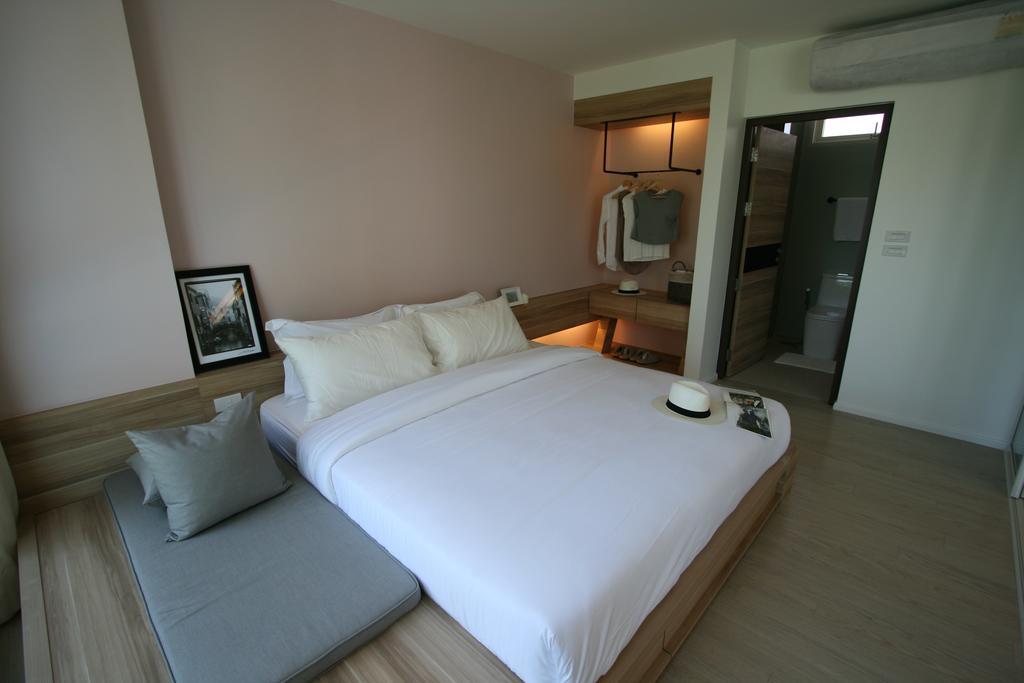 Luxury Beachfront Apartment Hua Hin