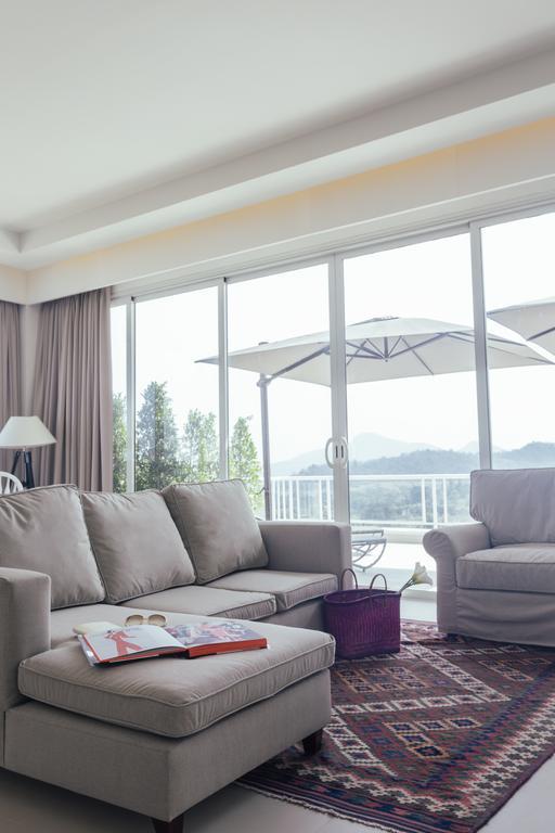 Cliff And Clouds Apartment Hua Hin