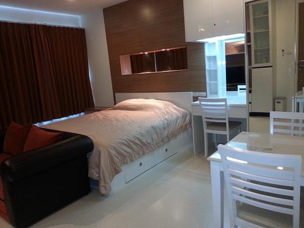 The Seacraze Hua-Hin By Montri C. * Hua Hin