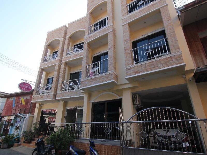 Baan Taweesuk Guest house