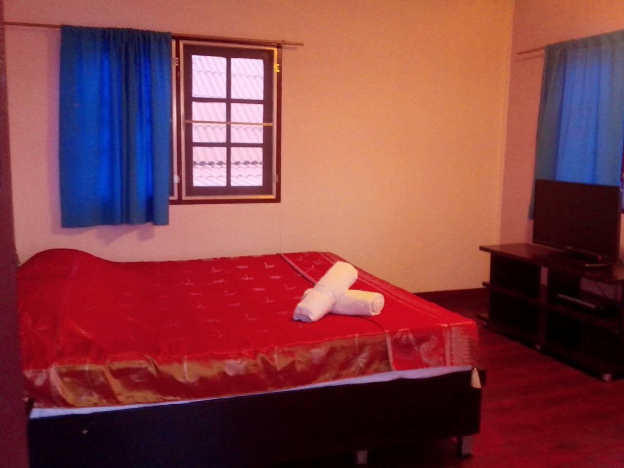 Karoon Hut 2* HHQ