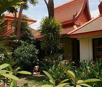 Hotel Baan Khachathong Hua Hin