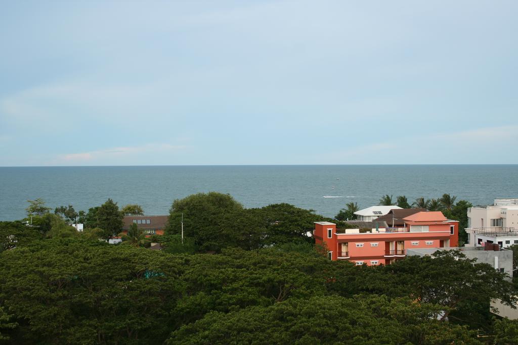 Beach Rocco Condominium Apartment Hua Hin