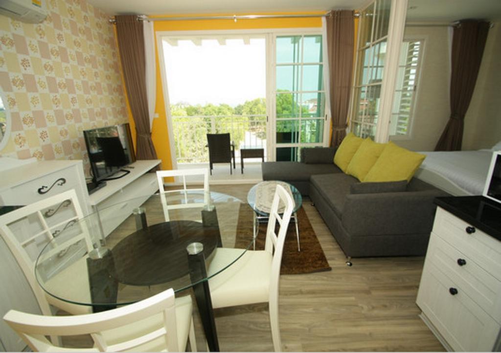 Apartment Summer By Sirirat *