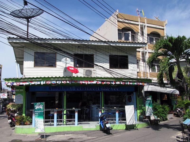Limelight Guesthouse Restaurant & Bar