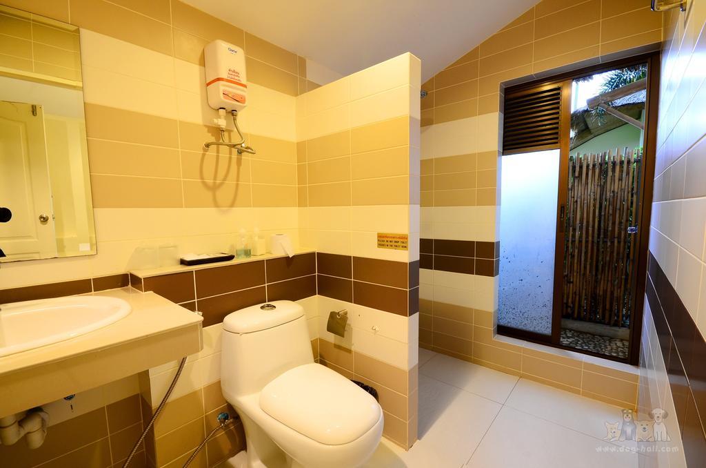 8 Hua Hin