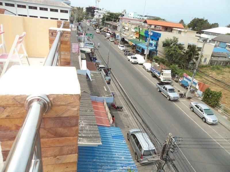 Guest house Bann Lom Le