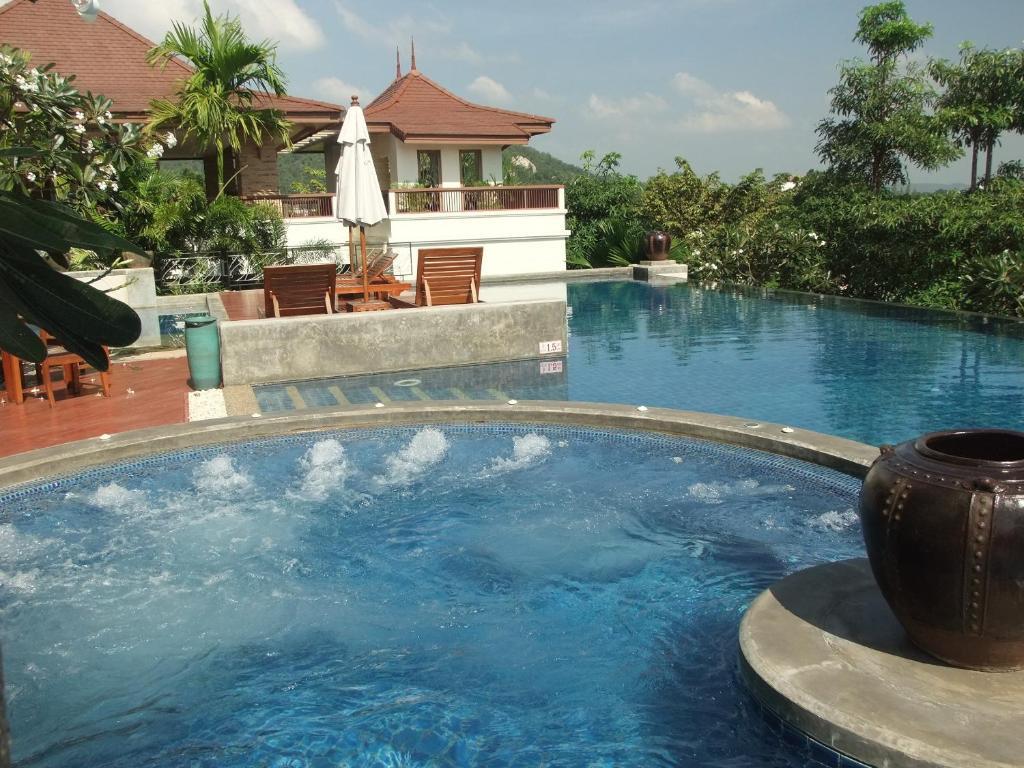 Hotel Blue Mountain Hua Hin