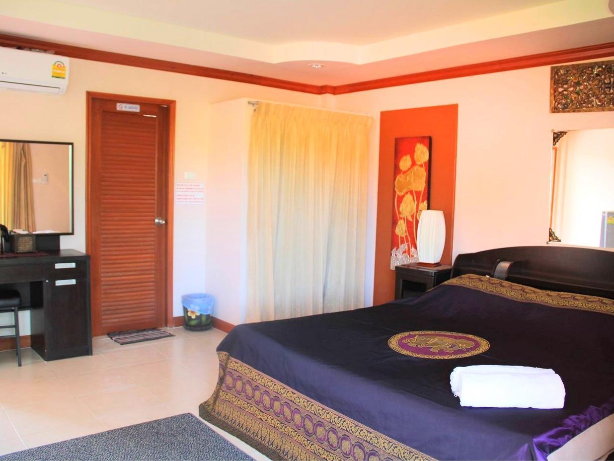 Hotel The Phen House HHQ