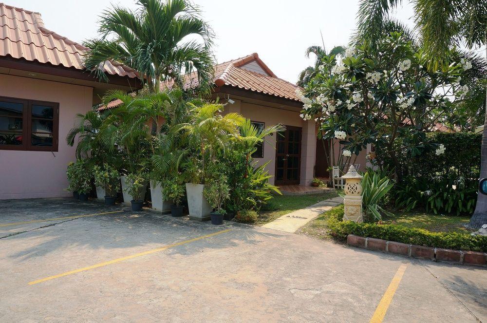 Hotel Baan Yusabai HHQ