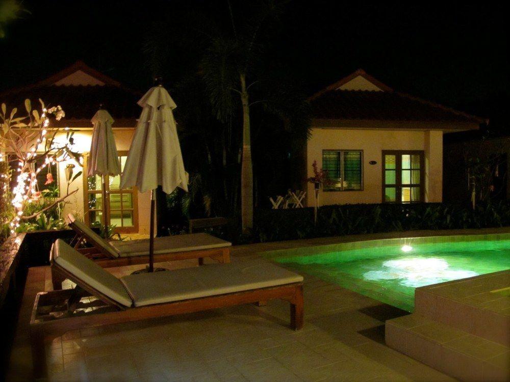 Hotel Baan Yusabai HHQ