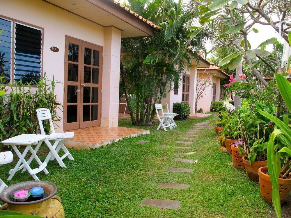 Hotel Baan Yusabai HHQ