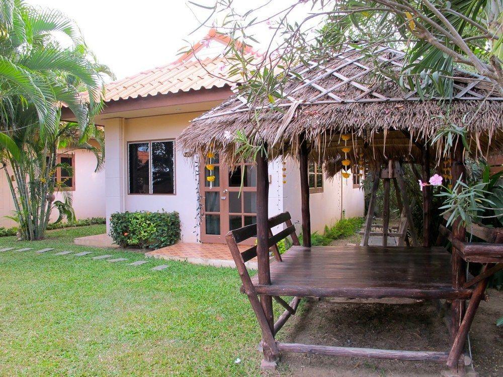 Hotel Baan Yusabai HHQ