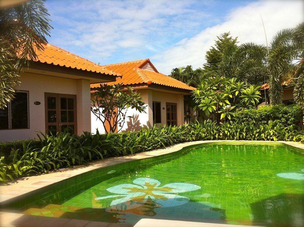 Hotel Baan Yusabai 3*