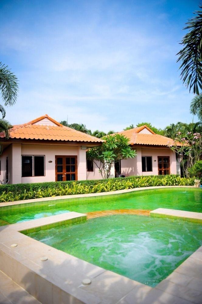 Hotel Baan Yusabai 3*