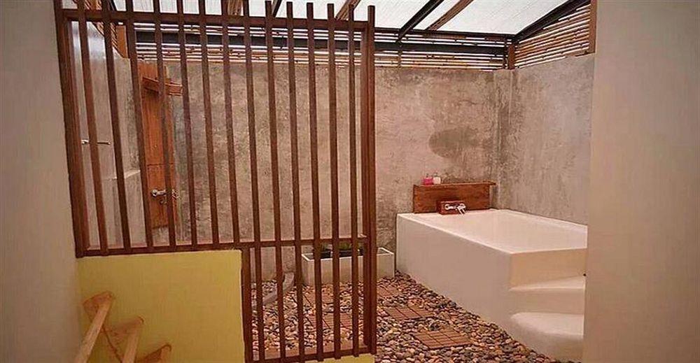 Oyo 268 Paradee Hua-hin Resort 3*