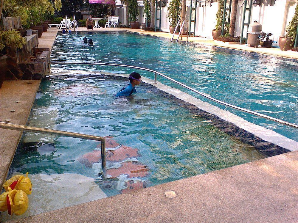 Baanklang Resort 3*