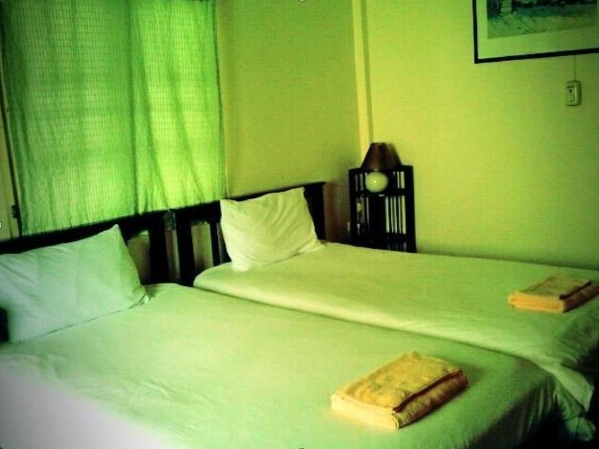 Baan Somboon *