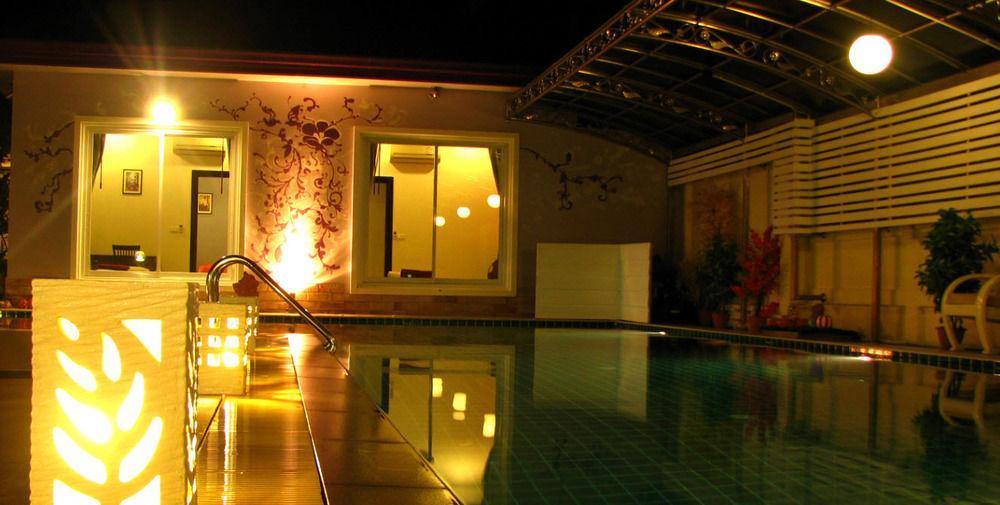Head Rock Villa Hua Hin