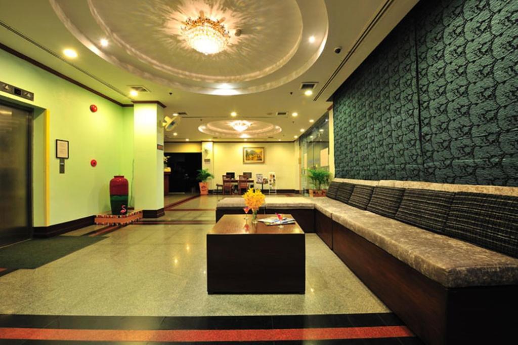 Hotel Thipurai 3*