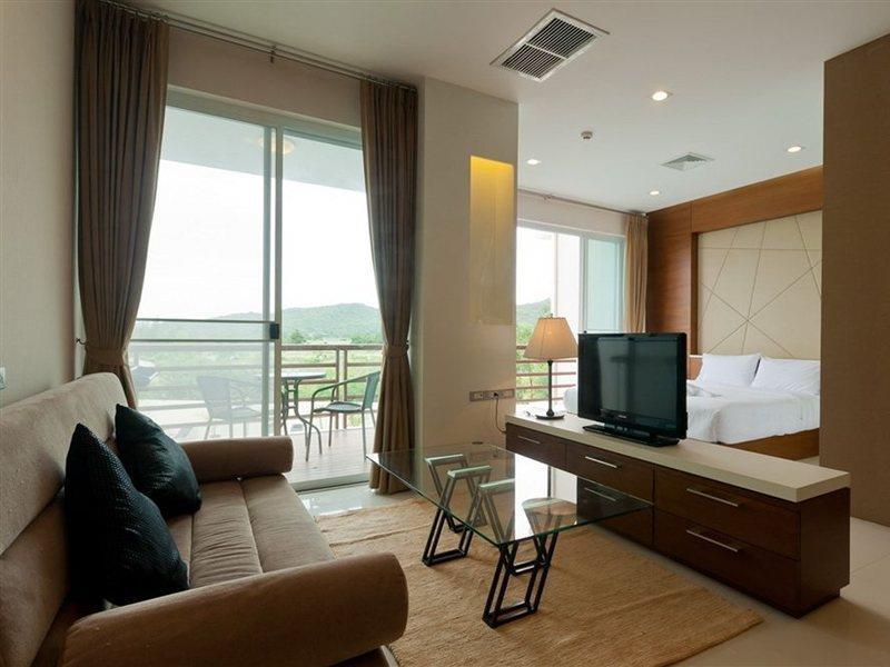 Resort Tai-pan And 4*