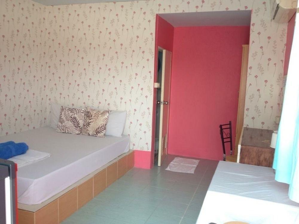Guest house Baan Lom Talay