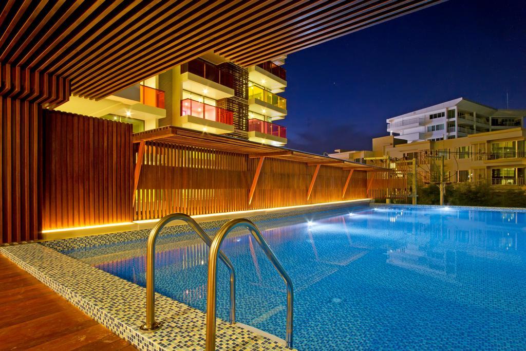 Rocco Seaview
