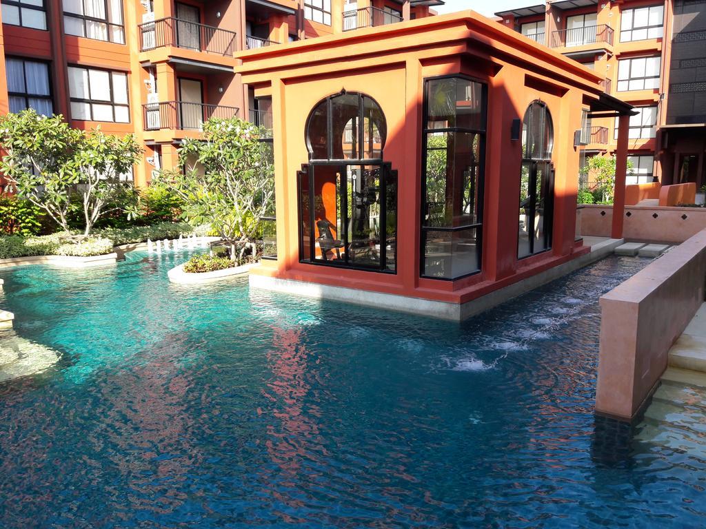 Bluroc Hua Hin Resort Condo