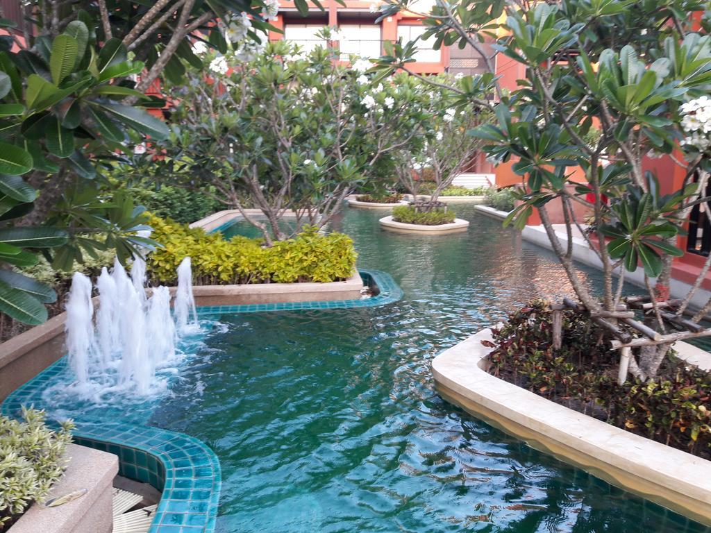 Apartment Bluroc Hua Hin Resort Condo