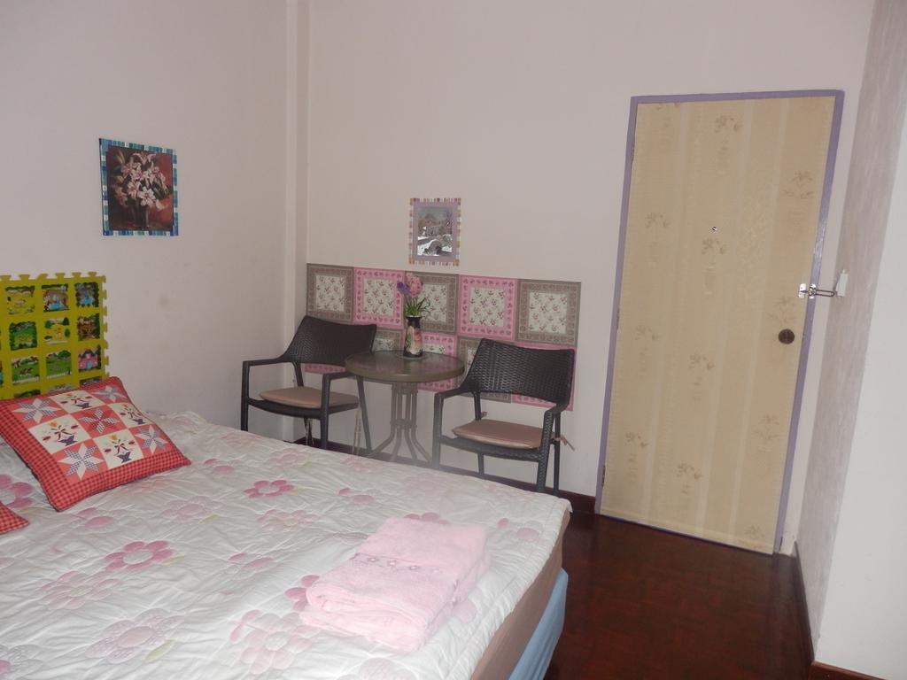 Guest house Tour Hua Hin