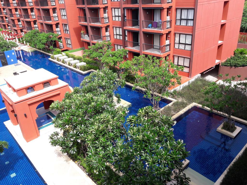 Bluroc Hua Hin Resort Condo Hua Hin