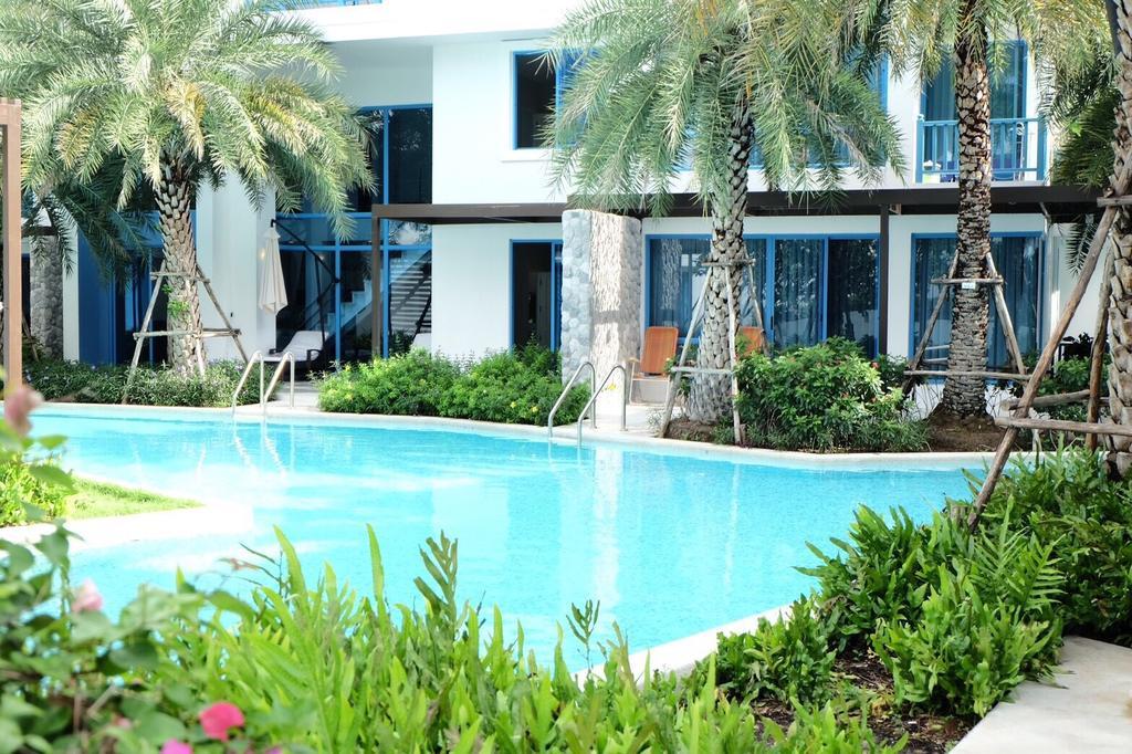 The Crest Santora Apartment *