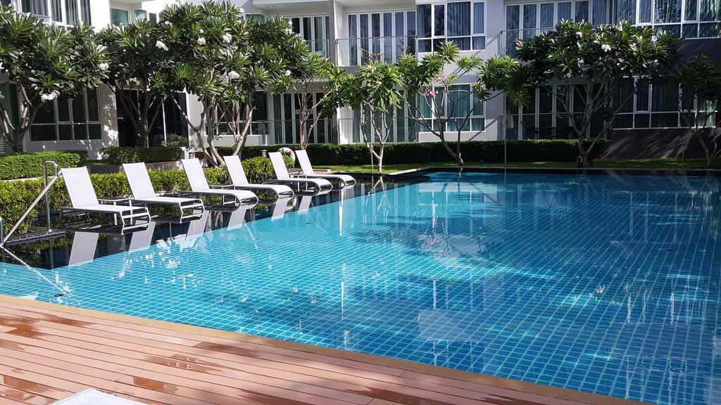 Apartment Baan View Viman Room 301
