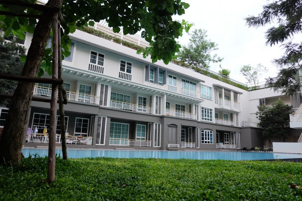 Pool Access 2 Bedrooms Autumn A116 Hua Hin