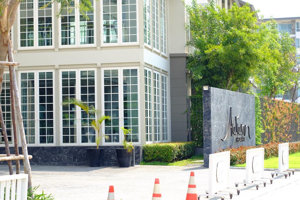 Pool Access 2 Bedrooms Autumn A116 Apartment Hua Hin