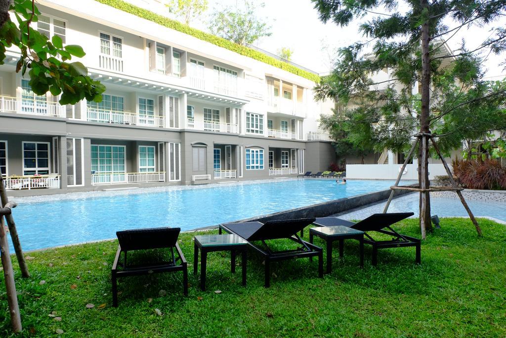 Pool Access 2 Bedrooms Autumn A116 Apartment Hua Hin
