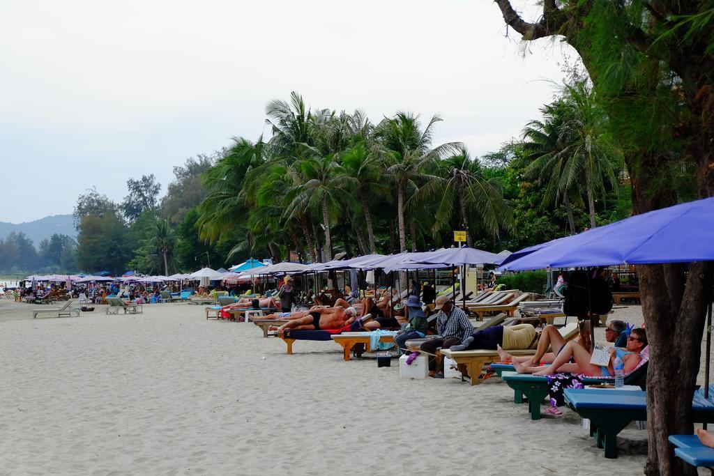 Pool Access 2 Bedrooms Autumn A116 Apartment Hua Hin