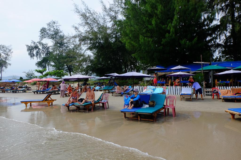 Pool Access 2 Bedrooms Autumn A116 * Hua Hin