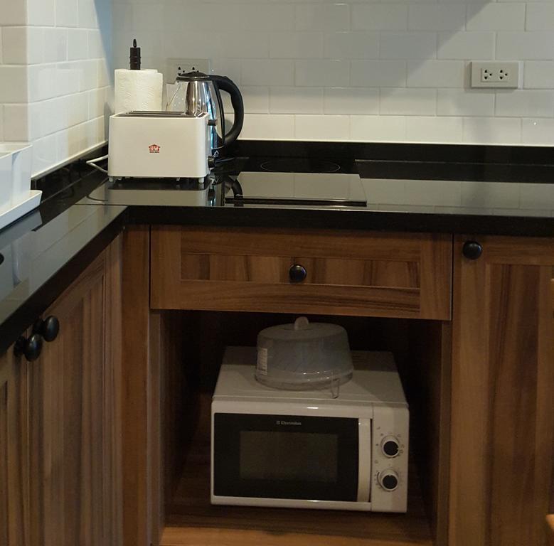 Pool Access 2 Bedrooms Autumn A116 Apartment *