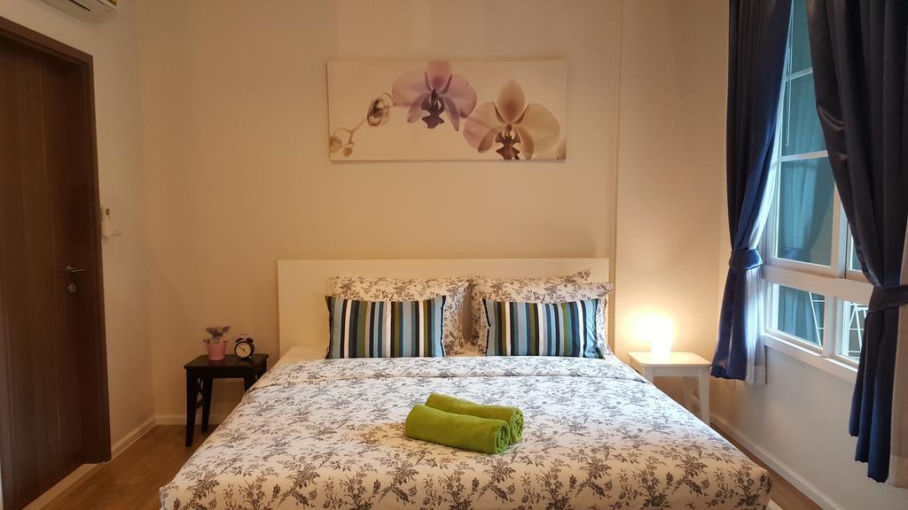 Apartment Pool Access 2 Bedrooms Autumn A116