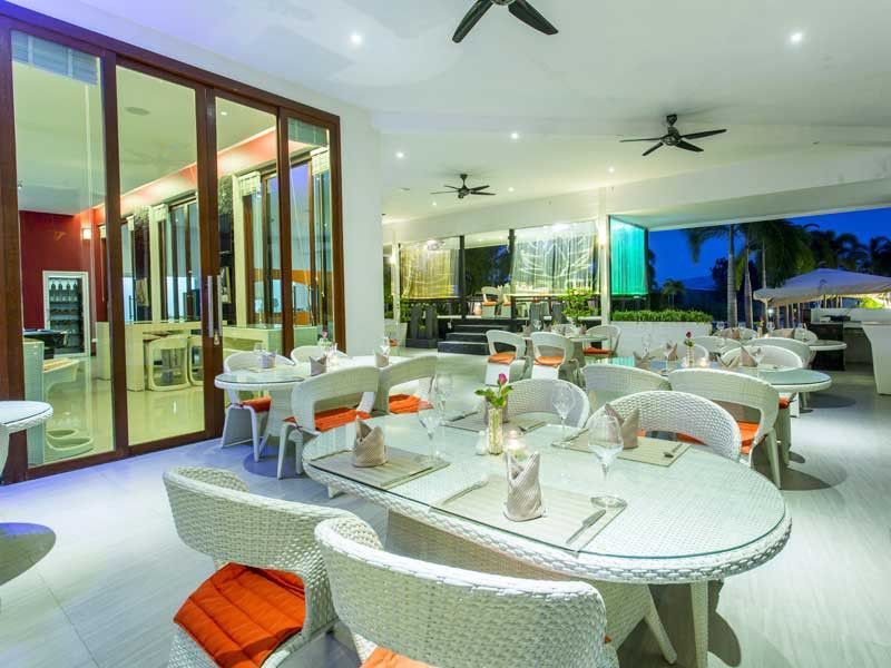 Lotus & Tempat peranginan 4*