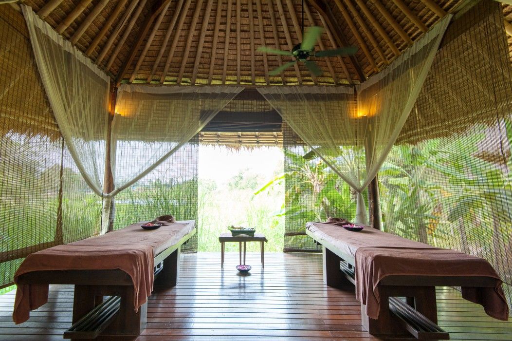 Resort Aka & 3*